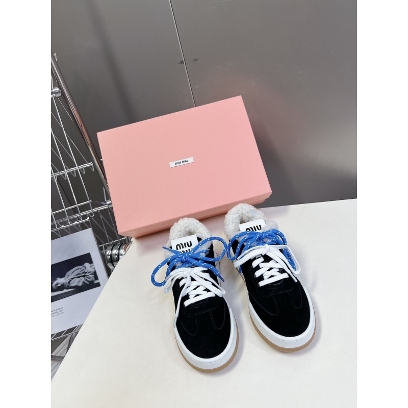Miu Miu Casual Shoes